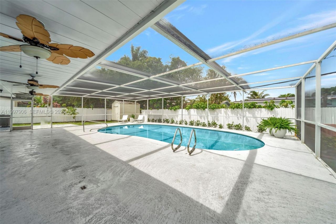 15010 NE 7th Ave, Miami, FL 33161 Photo