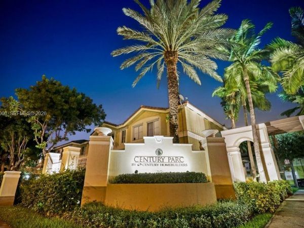 8970 W Flagler St, Unit 206, Miami, FL 33174