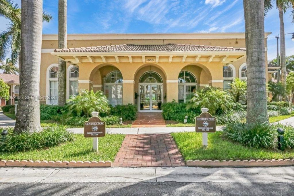 8970 W Flagler St, Unit 206, Miami, FL 33174 Photo