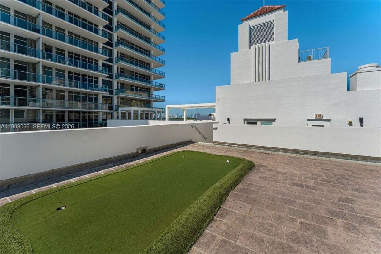 3739 Collins Avenue, Unit N-604, Miami Beach, FL 33140 Photo