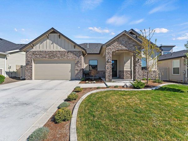 2958 N Sun City Ave, Star, ID 83669