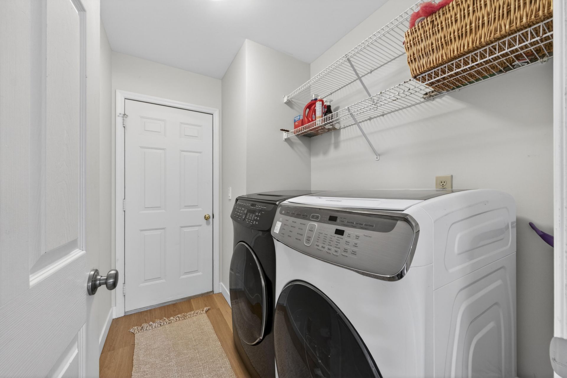 1174 Old Ivy Way Photo 10