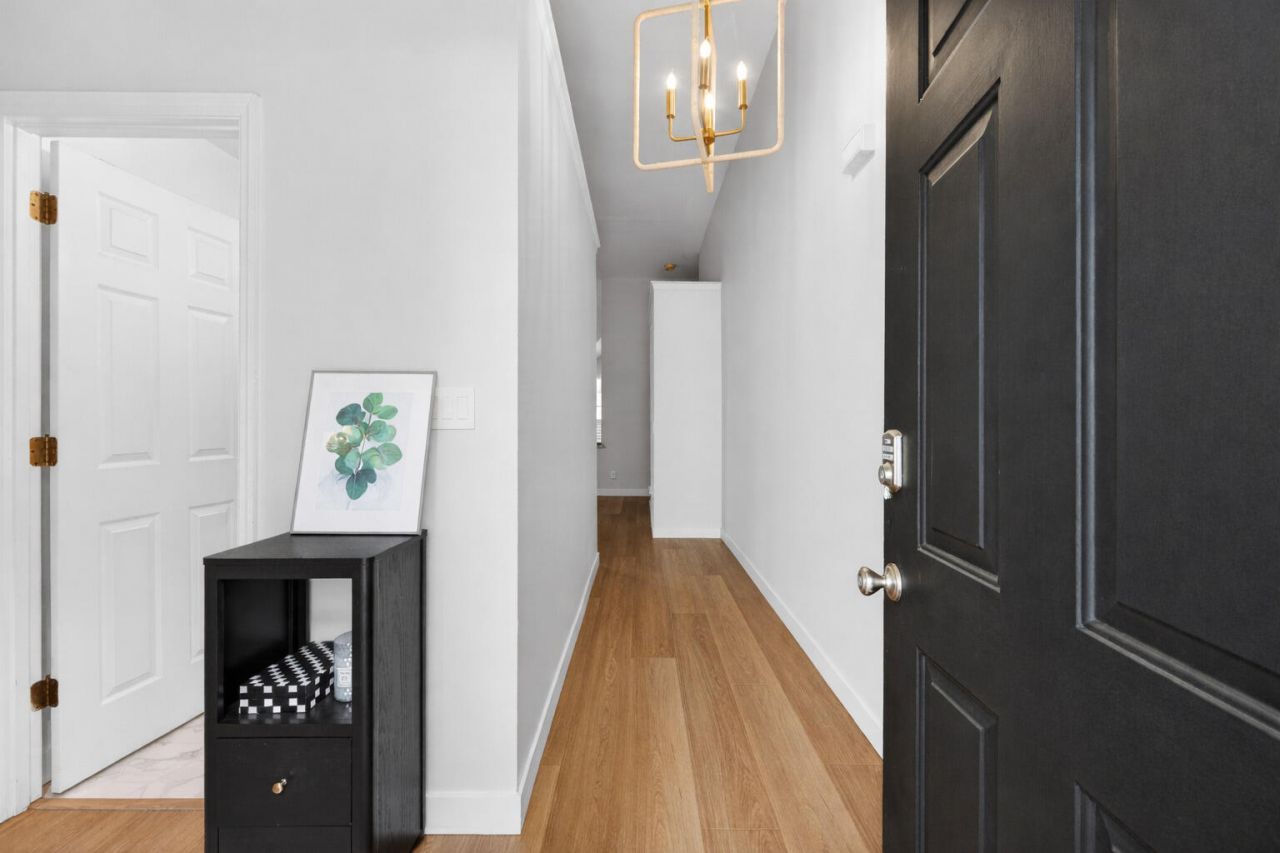 1174 Old Ivy Way Photo 13