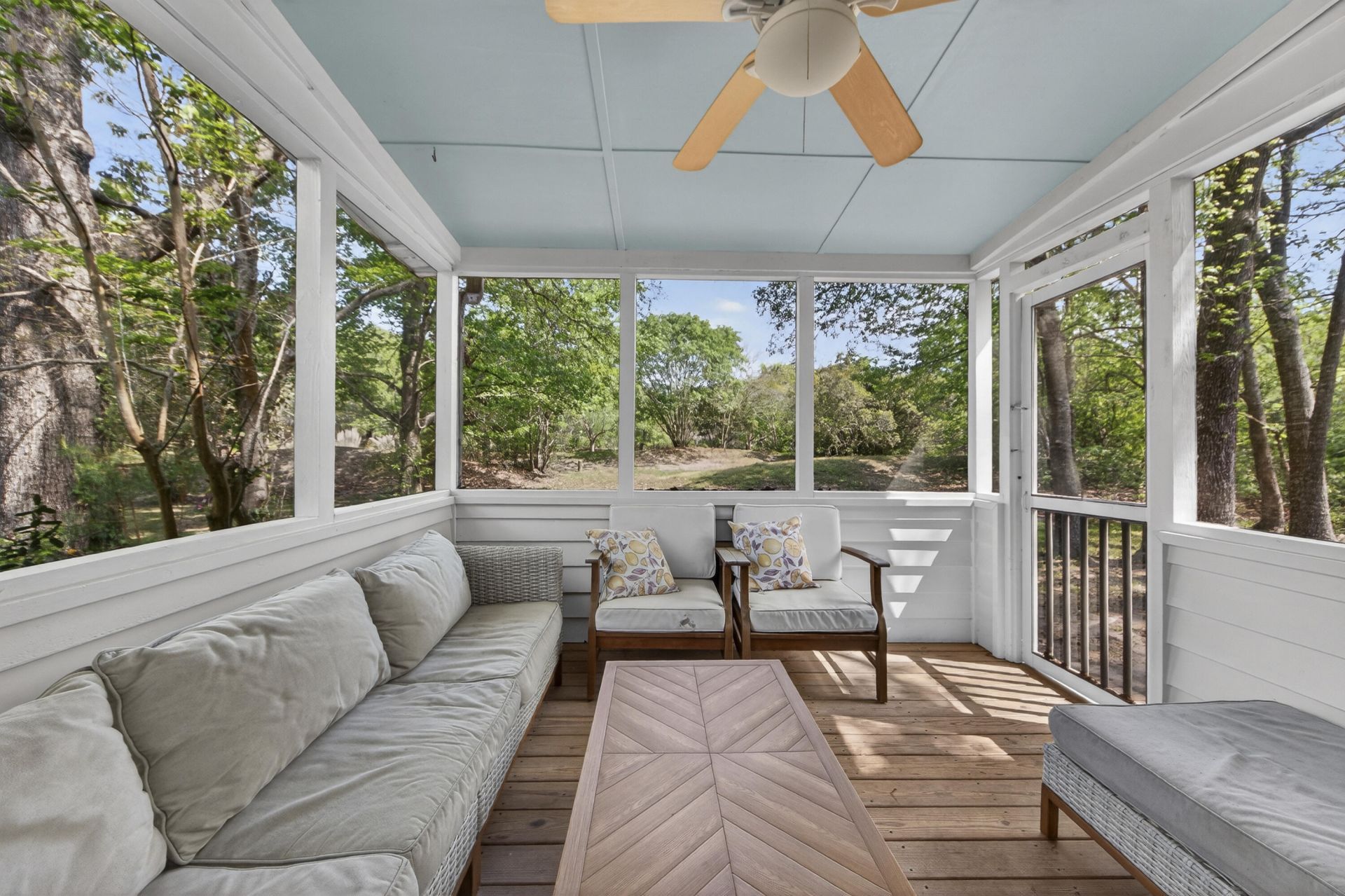 1174 Old Ivy Way Photo 14