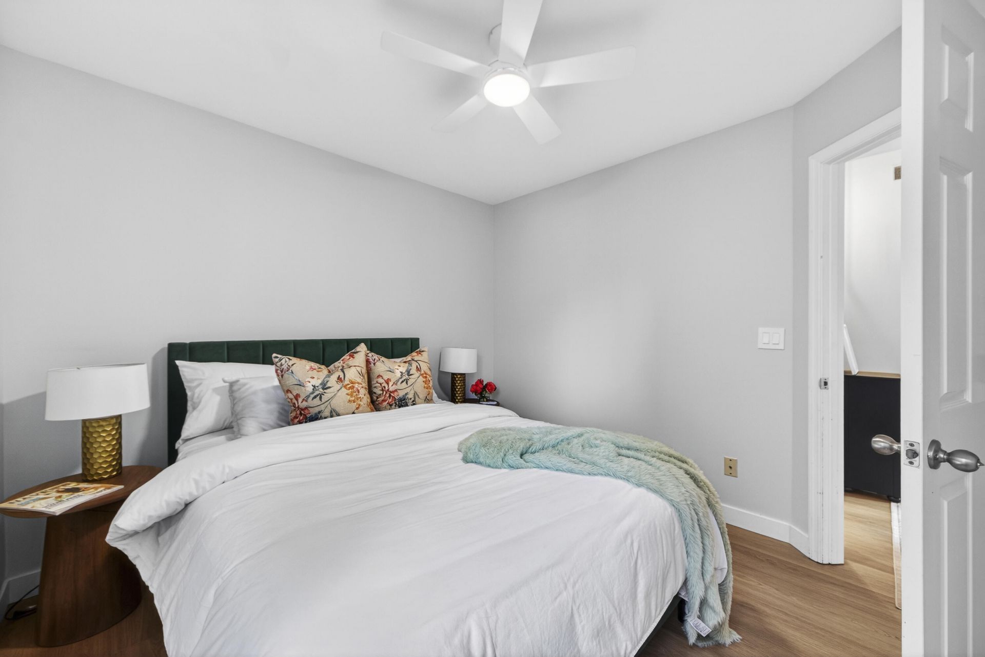 1174 Old Ivy Way Photo 7