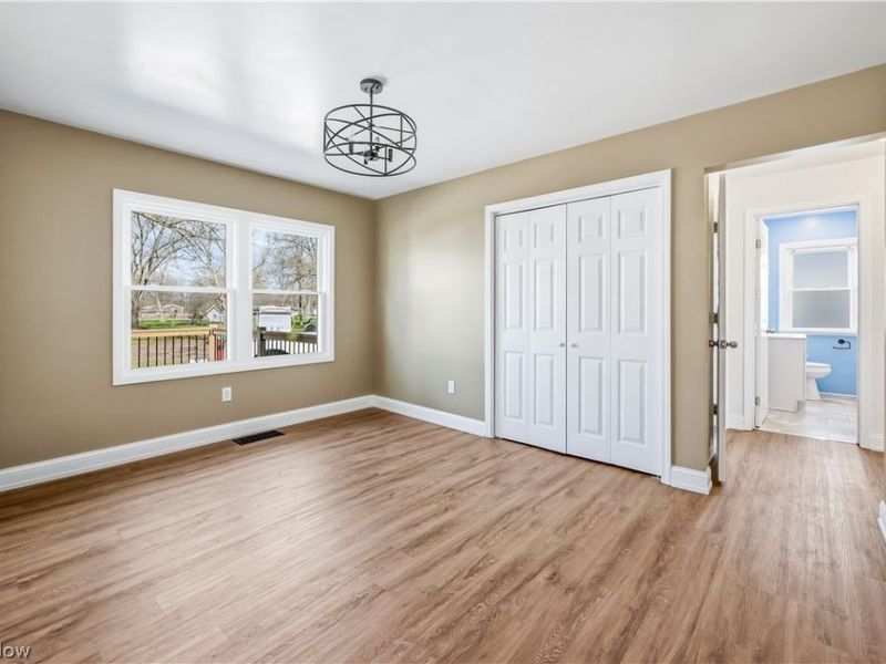 335 N 11th Street, Sebring, OH 44672 Photo 10