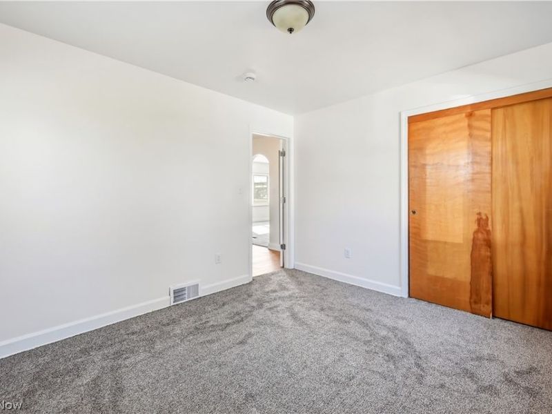 335 N 11th Street, Sebring, OH 44672 Photo 18