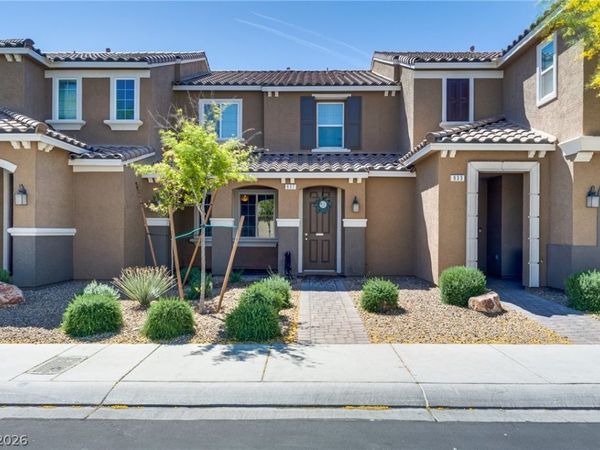 937 Mineral Wells Avenue, North Las Vegas, NV 89086