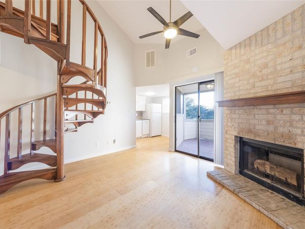 2500 Burleson RD, Unit 512, Austin, TX 78741