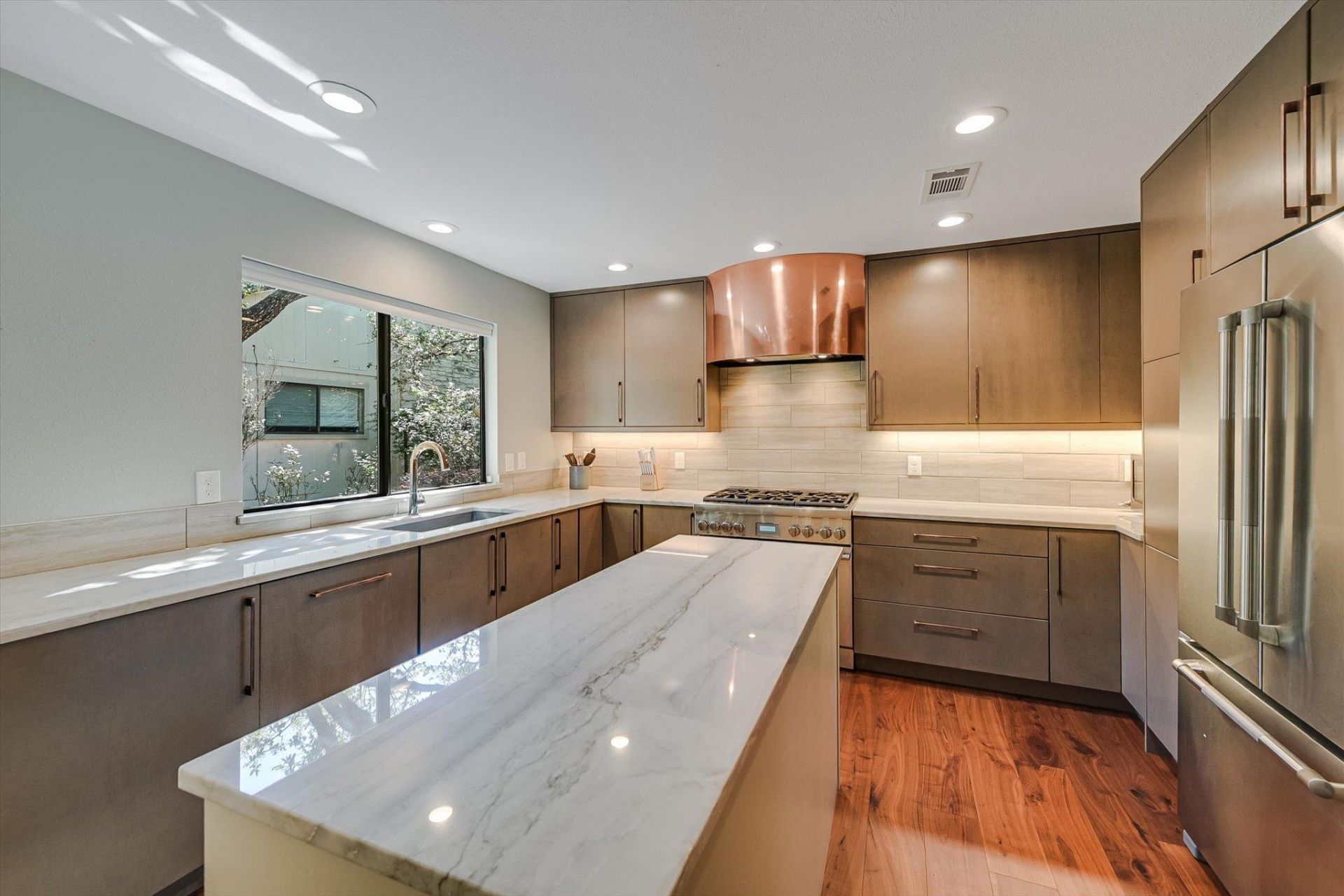 8121 Raintree Pl, Austin, TX 78759 Main Photo