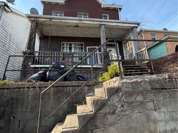 124 Quincy Ave , Pittsburgh, PA 15210