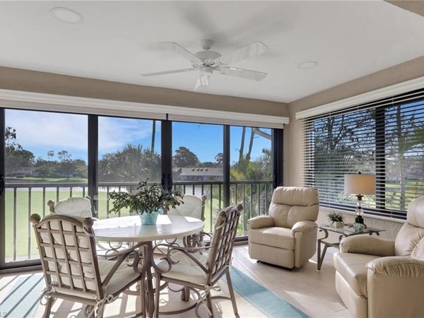 424 Foxtail CT , Unit 424, NAPLES, FL 34104