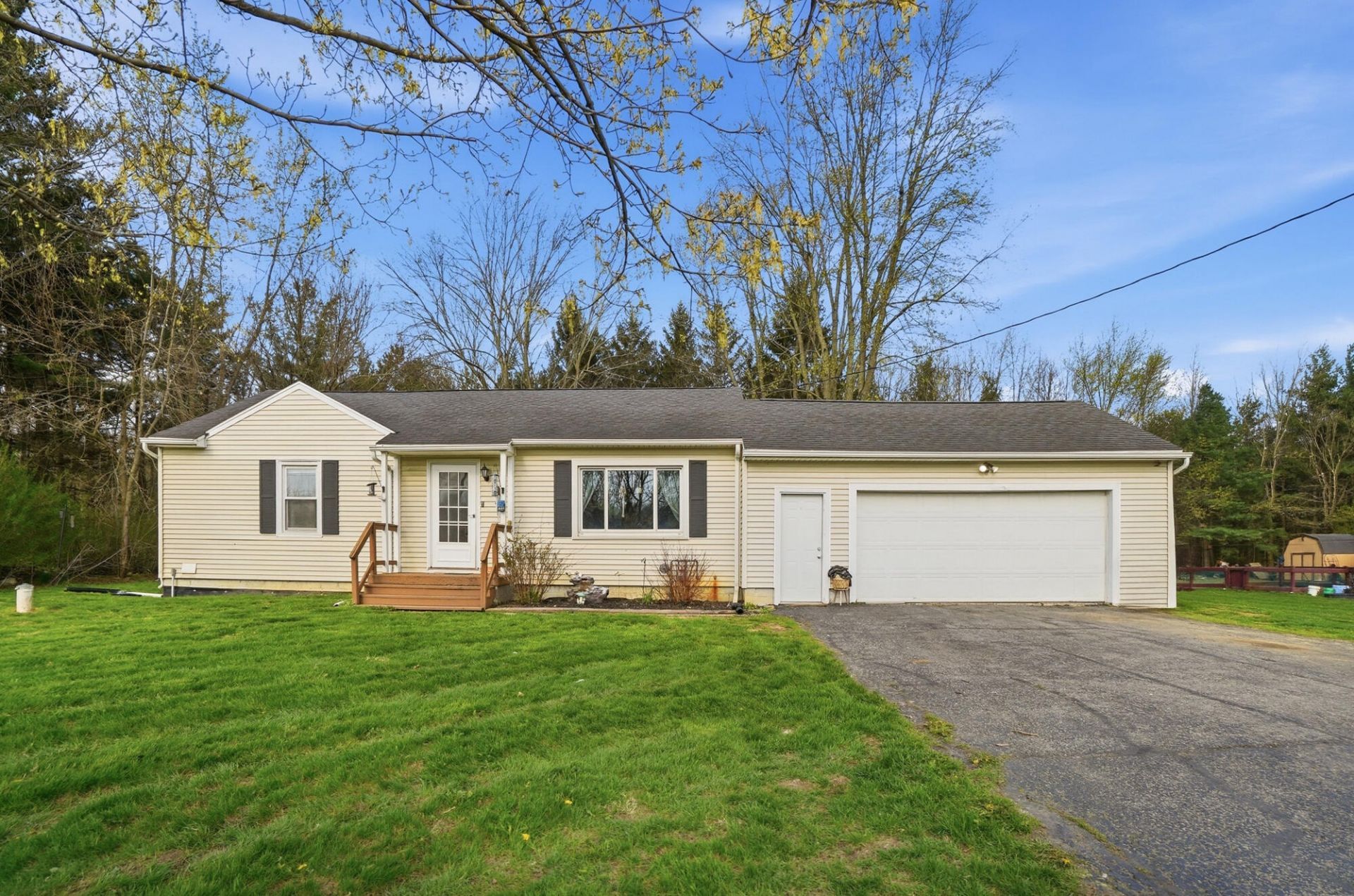 2566 S Grubb Road, Lima, OH 45806 Main Photo