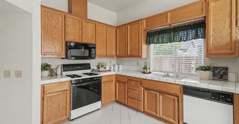 6813 Desta Ct, Elk Grove, CA 95758 Photo