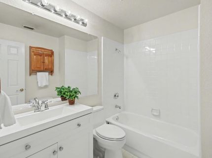 6813 Desta Ct, Elk Grove, CA 95758 Photo