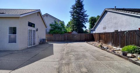 6813 Desta Ct, Elk Grove, CA 95758 Photo