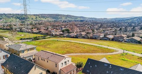 1591 Bonanza Ln, Folsom, CA 95630 Photo