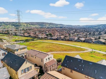 1591 Bonanza Ln, Folsom, CA 95630 Photo