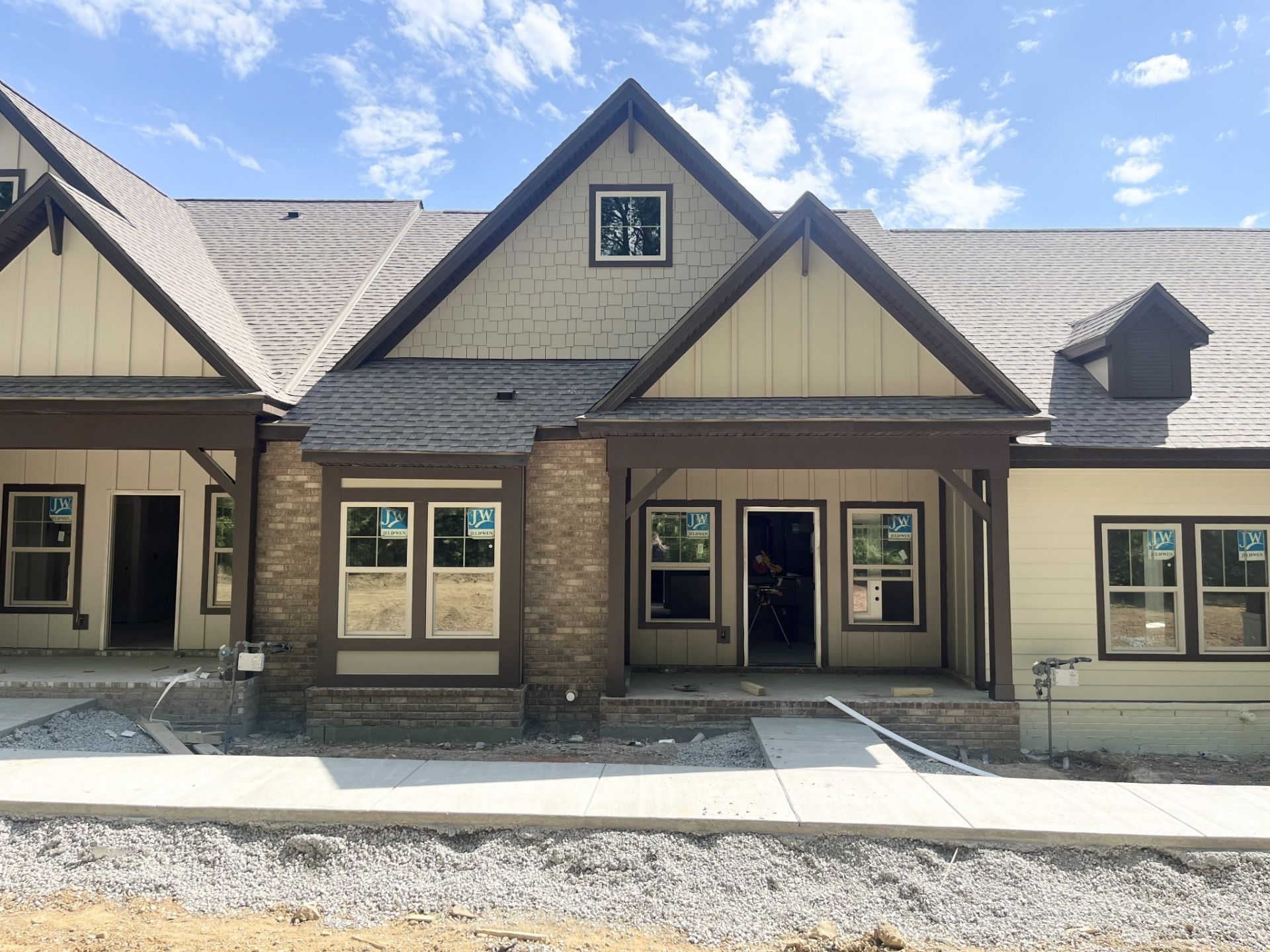 724 Coburg Street, Gallatin, TN 37066 Main Photo