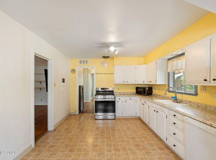 745 Hood Avenue, Reno, NV 89512 Photo