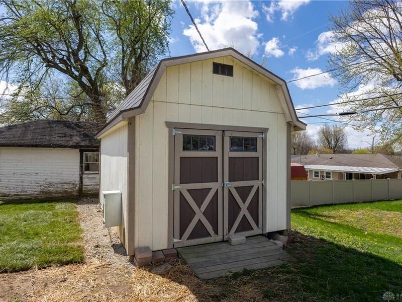 312 Victoria Drive, Greenville, OH 45331 Photo 12