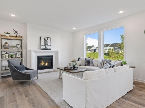 10157 Blackmoor Road , Woodbury, MN 55129