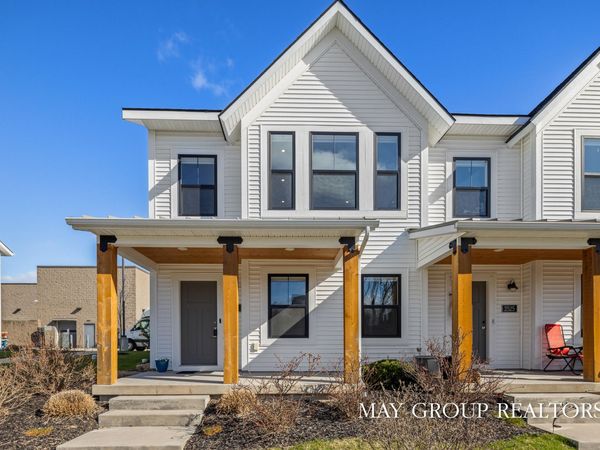2523 Inverness Road SE, Grand Rapids, MI 49546