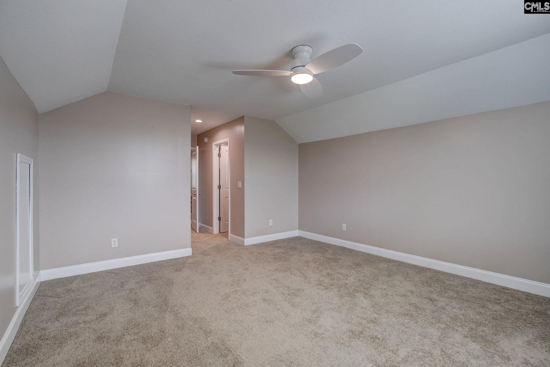 255 Flora Springs Circle Photo 31