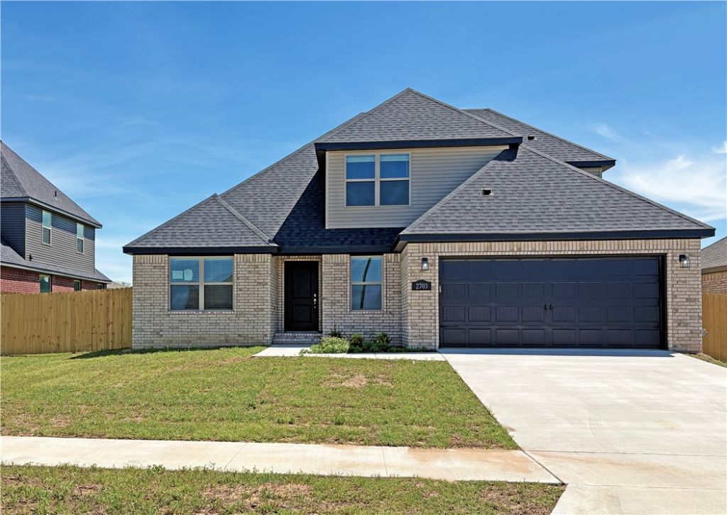 2703 N Penny Street , Siloam Springs, AR 72761 Main Photo