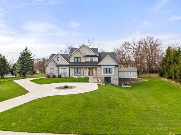 114 Tradition Drive, Polk City, IA 50266