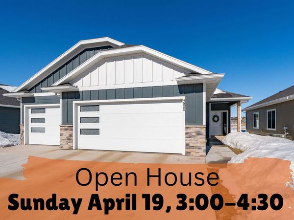 4500 E Leubecher Pl, Sioux Falls, SD 57108