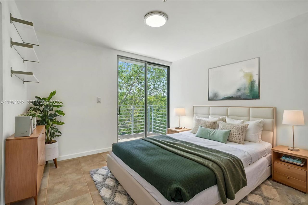 163 N Shore Dr, Unit 163-6, Miami Beach, FL 33141 Photo