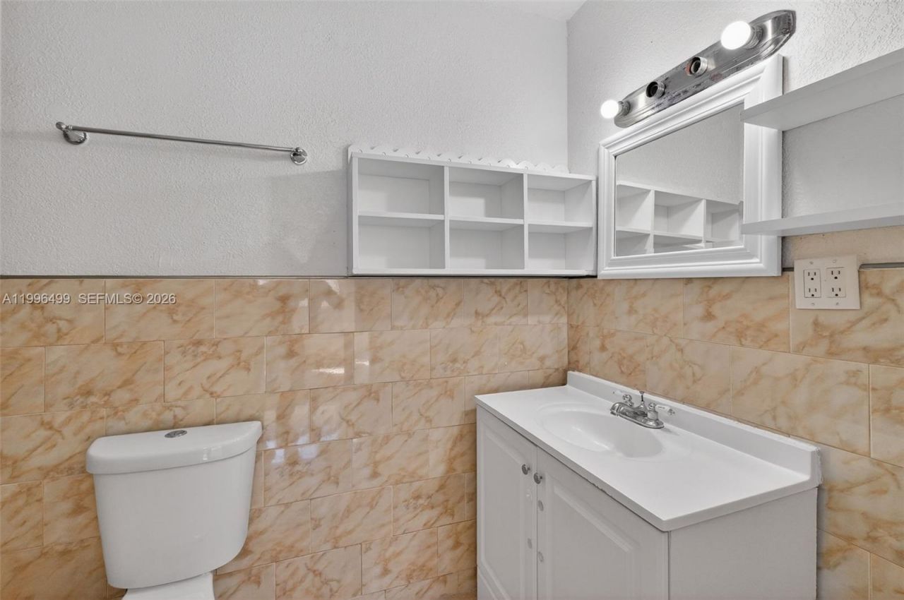 1980 SW 32nd Ave , Miami, FL 33145 Photo