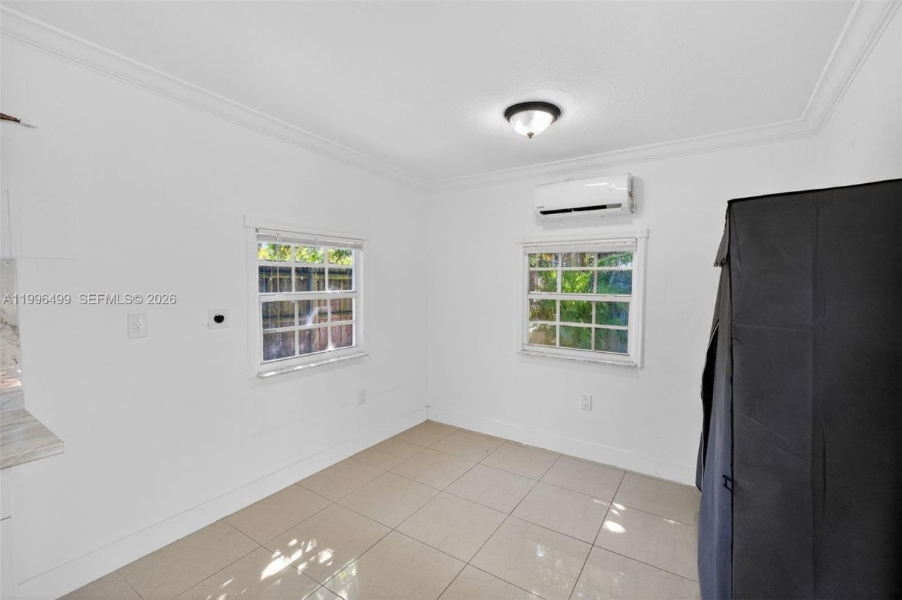 1980 SW 32nd Ave , Miami, FL 33145 Photo