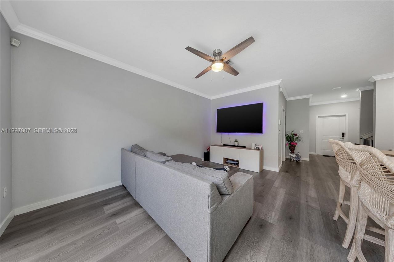 1079 SE 23rd Ter, Homestead, FL 33035 Photo