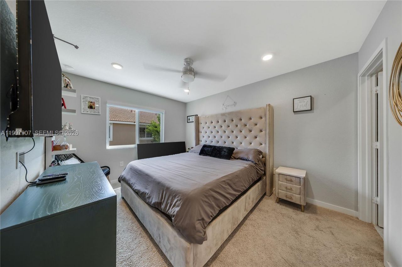 1079 SE 23rd Ter, Homestead, FL 33035 Photo