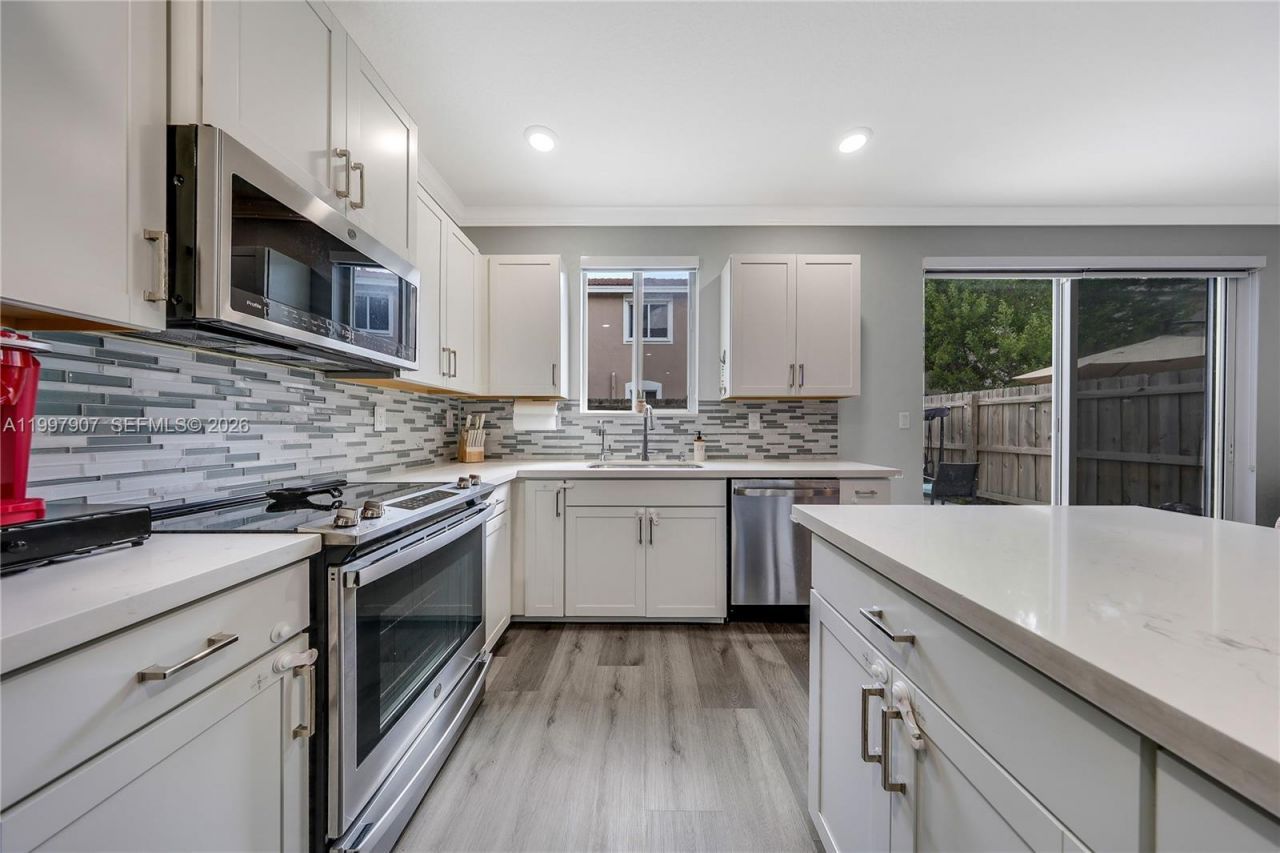 1079 SE 23rd Ter, Homestead, FL 33035 Photo