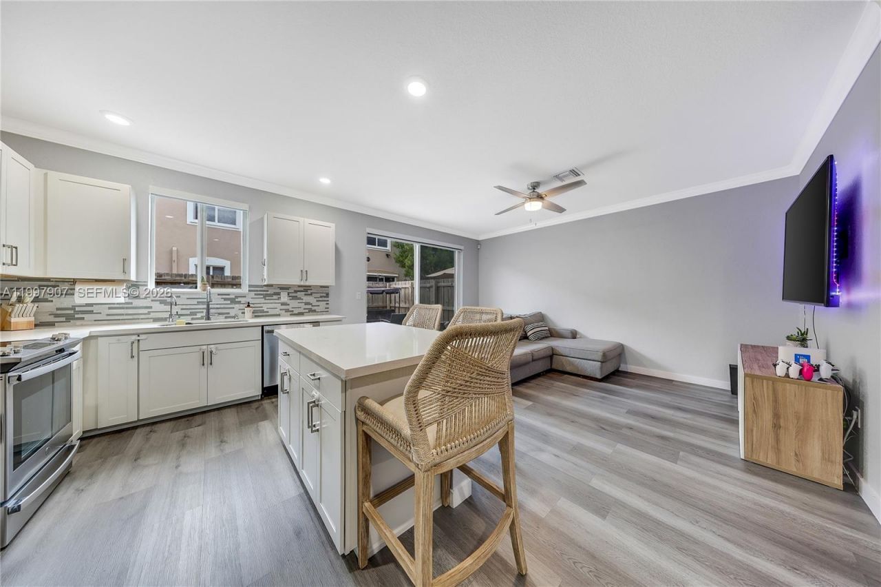 1079 SE 23rd Ter, Homestead, FL 33035 Photo