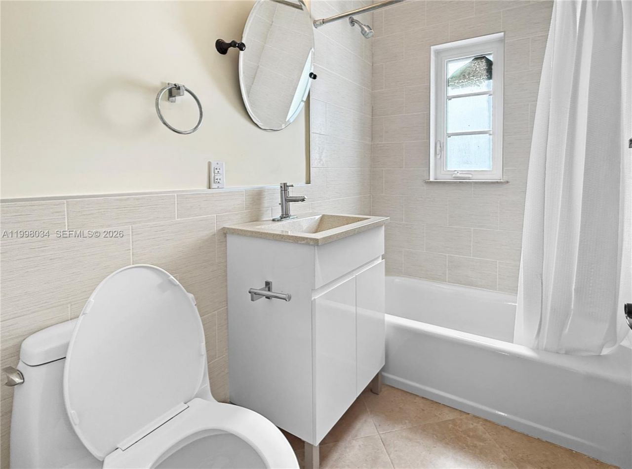 215 Sidonia Ave, Coral Gables, FL 33134 Photo