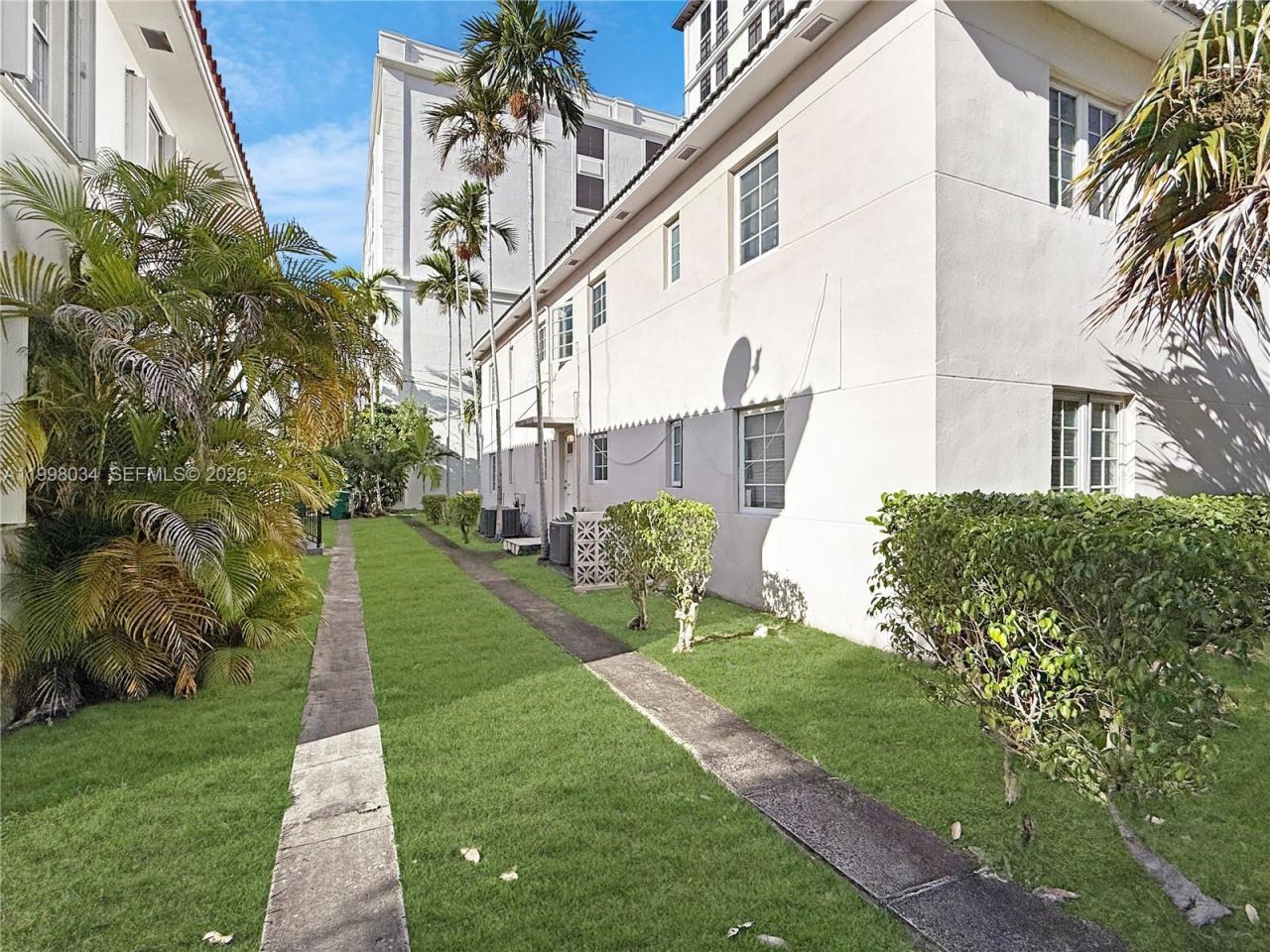 215 Sidonia Ave, Coral Gables, FL 33134 Photo