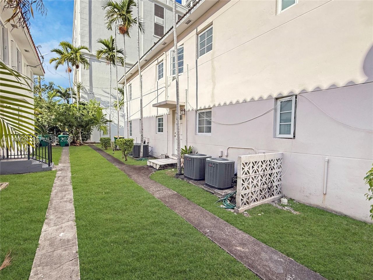 215 Sidonia Ave, Coral Gables, FL 33134 Photo