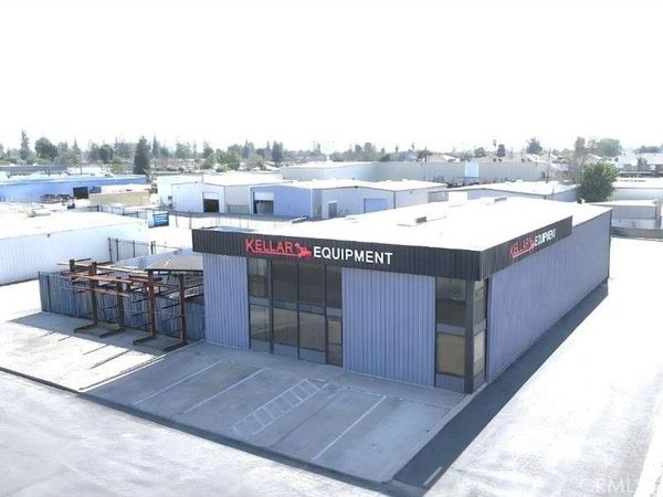 1135 W Columbus, Bakersfield, CA 93301