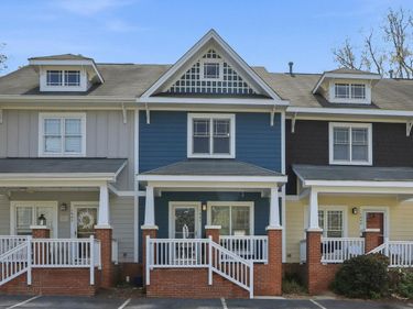 1047 Mica Lamp Court, Apex, NC 27502