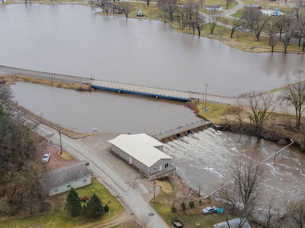 141 W Mill Rd, Blair, WI 54616