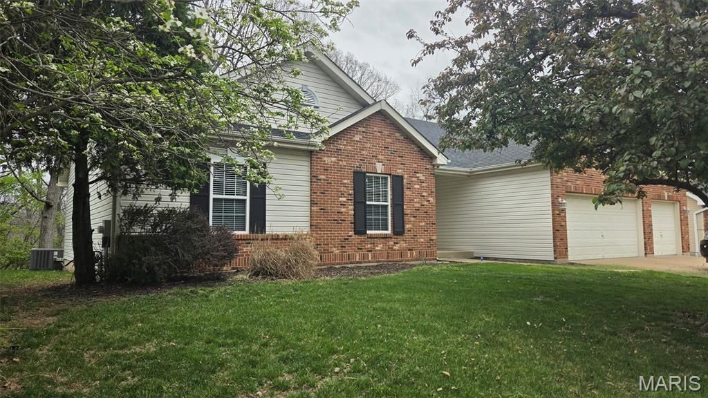 352 Strecker Road, Wildwood, MO 63011 Main Photo