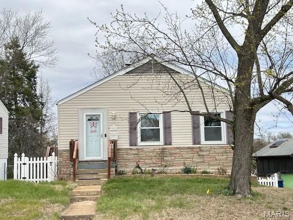 10243 Saint Katherine Lane, St Ann, MO 63074