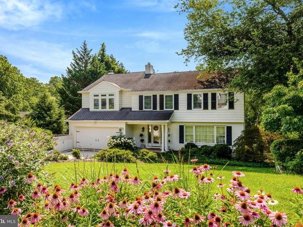 1609 EAST AVENUE , MCLEAN, VA 22101