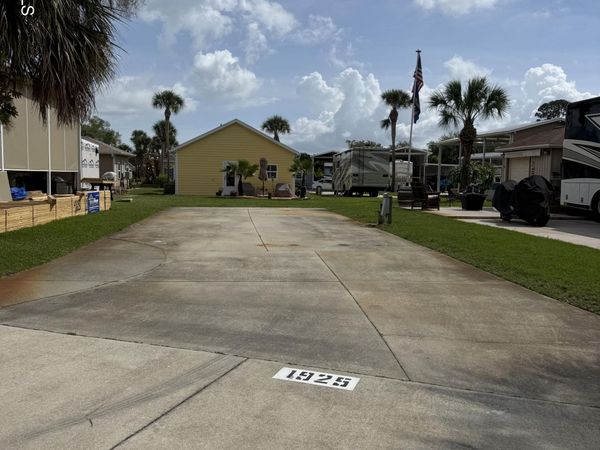 1925 Payne Stewart Drive , Unit 198, Titusville, FL 32796