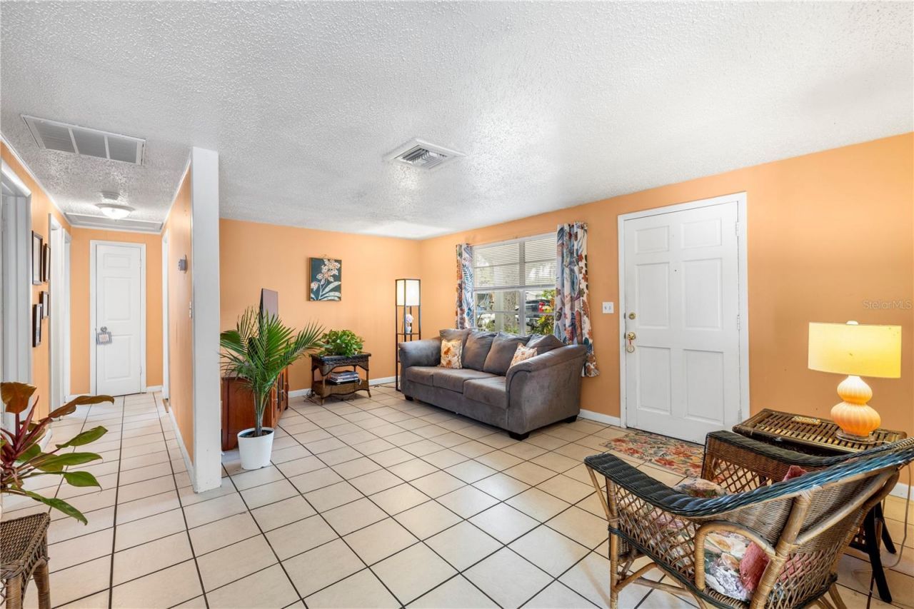 5638 146th Terrace N, Clearwater, FL 33760 Photo