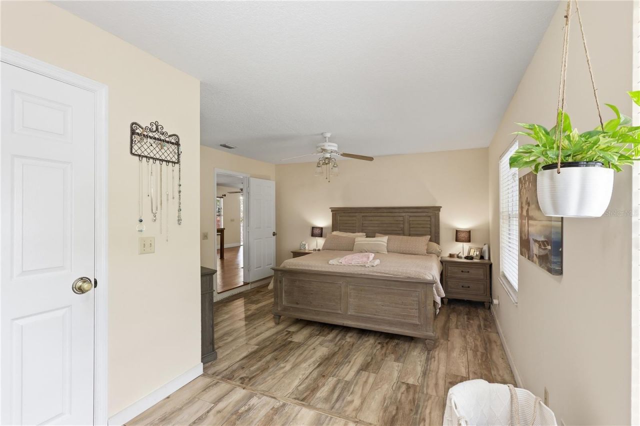 1261 E Fullers Cross Road, Winter Garden, FL 34787 Photo